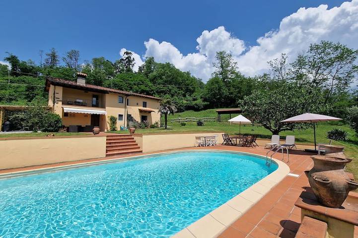 Villa für 7 Personen, mit Garten - 1