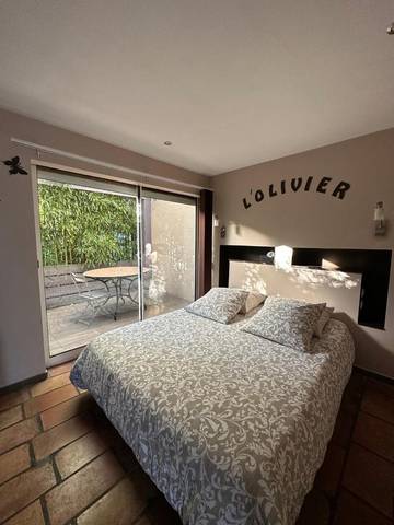 Chambre d’hôte pour 2 personnes, avec terrasse à Champigny-sur-Marne