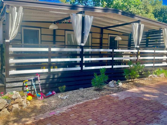 Camping für 6 Personen, mit Garten in Biograd na Moru