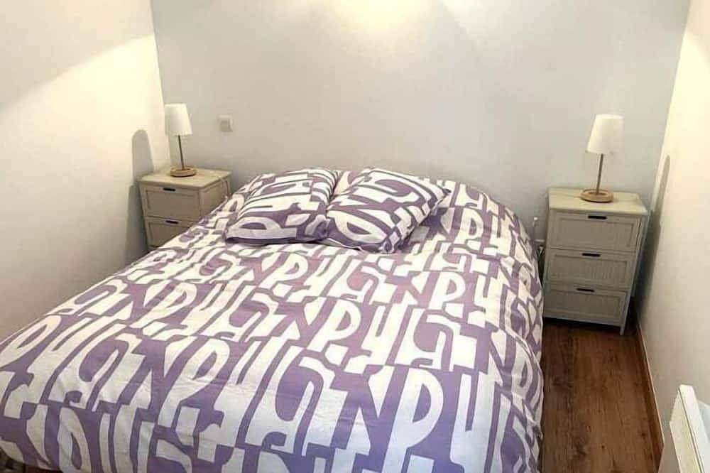 Entire apartment, Apartment 2 Bed Fireplace, Wi-Fi & Pet-Friendly in Err, Parc naturel régional des Pyrénées catalanes