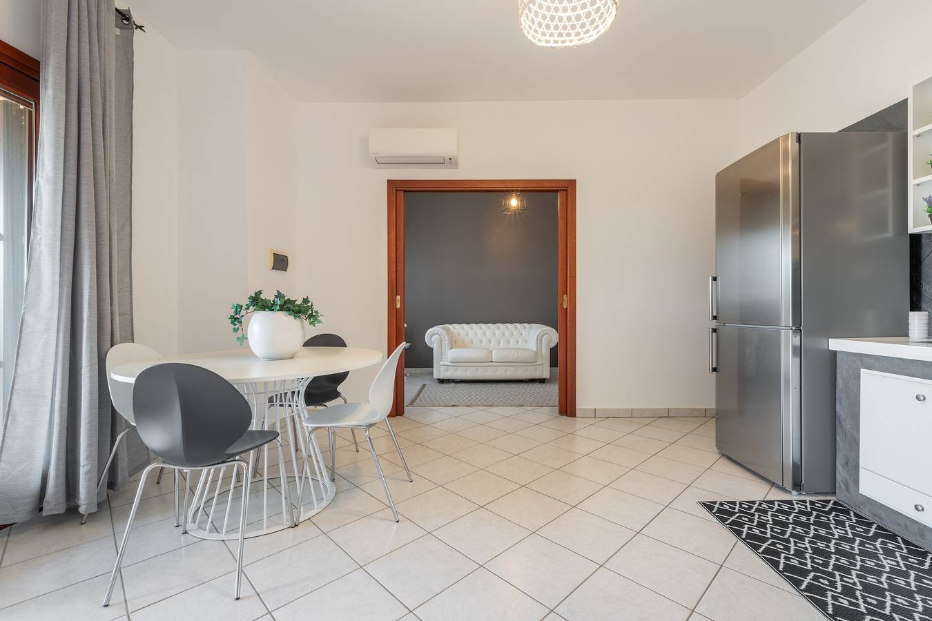 Appartamento intero, Appartamento "Suite Home Simius" vicino alla spiaggia con terrazza, vista mare e aria condizionata in Crabonaxa/Villasimius, Villasimius