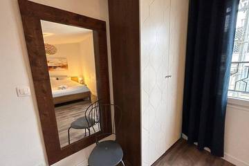 Appartement De Vacances pour 2 Personnes dans Vanves, Hauts-de-Seine, Photo 4