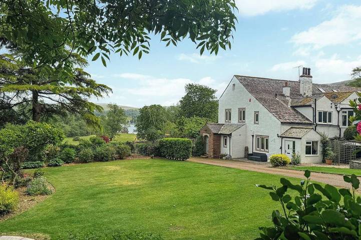 Cottage for 7 people, with garden, with pets in Ullswater