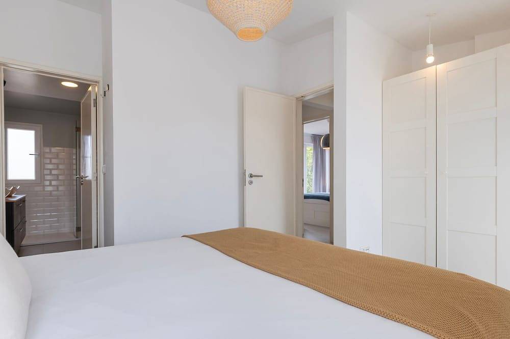 Carcavelos Sunny Retreat 1 by Lovelystay in Carcavelos e Parede, Costa de Lisboa