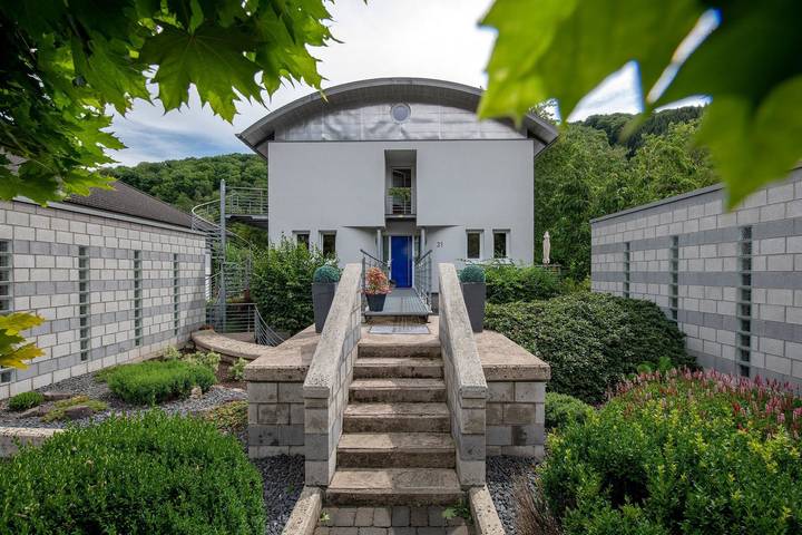 Ferienwohnung für 2 Personen, mit Terrasse und Garten, mit Haustier in Alf - 2