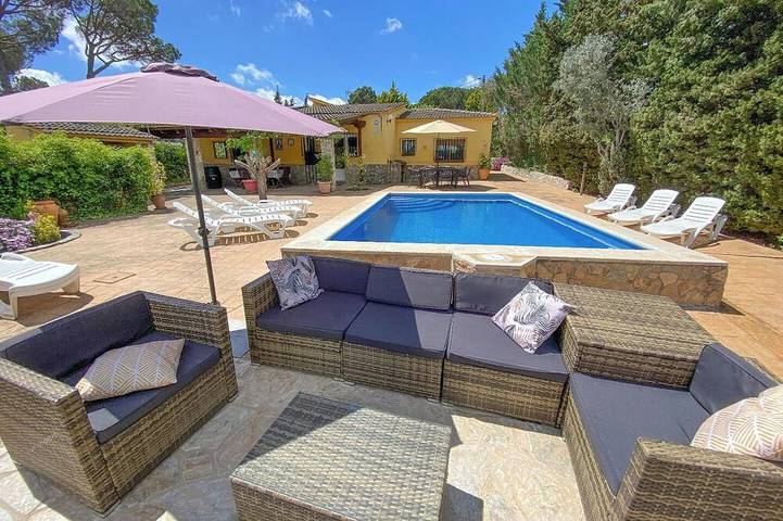 Chalet para 10 personas, con terraza y jardín - 1