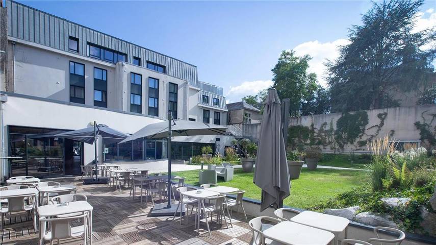Hôtel pour 2 personnes, avec terrasse et jardin, animaux acceptés