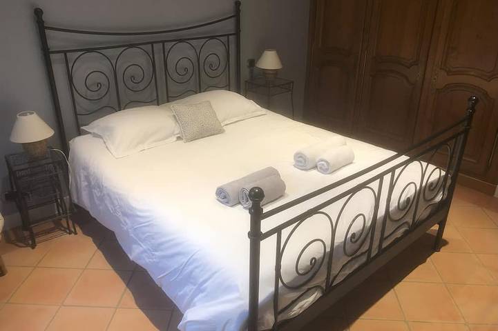 Location de vacances pour 10 personnes, avec jardin, animaux acceptés dans La Grande Plage (La Ciotat) - 3