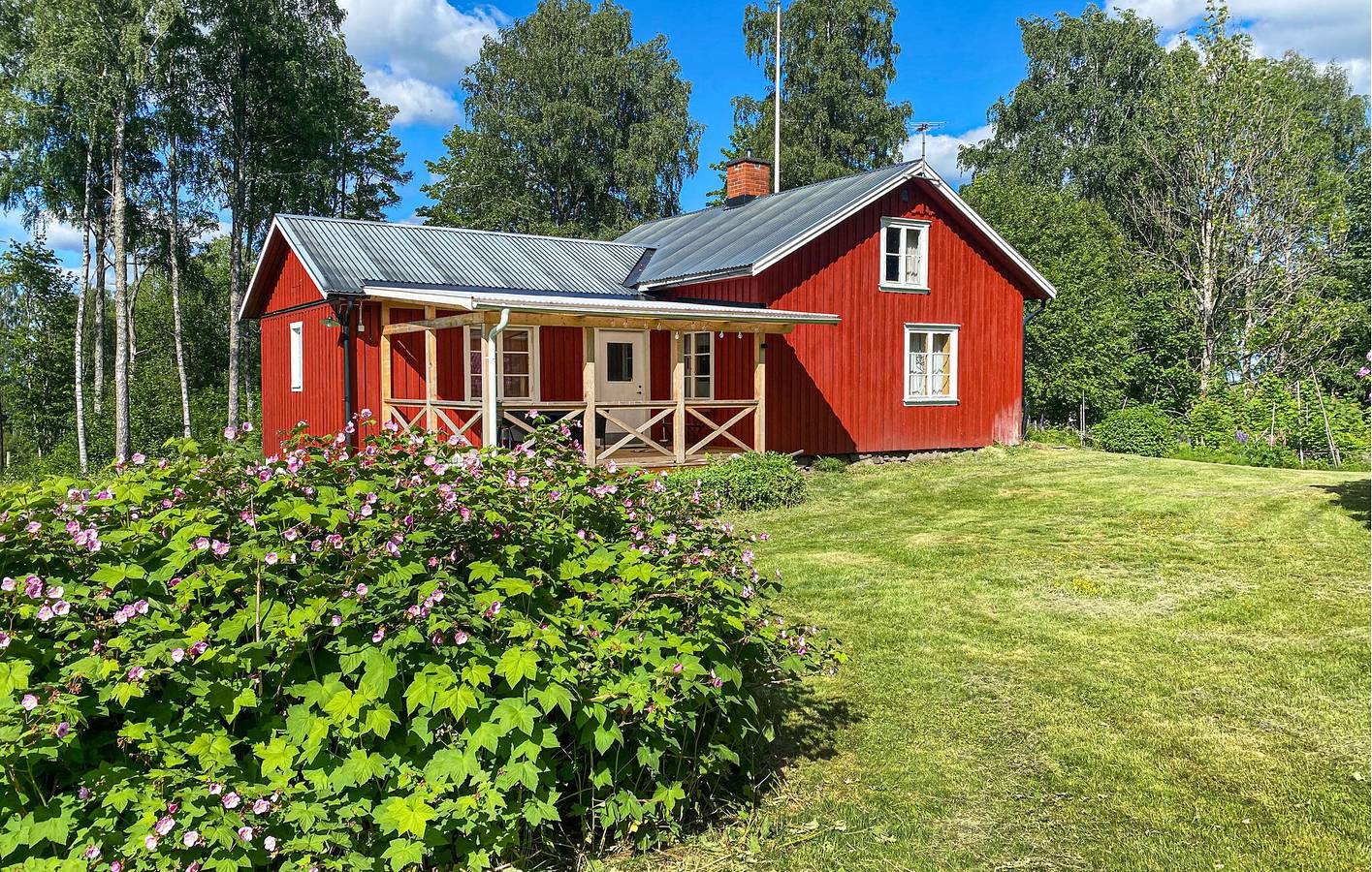 Ferienhaus für 6 Personen mit Terrasse in Värmland