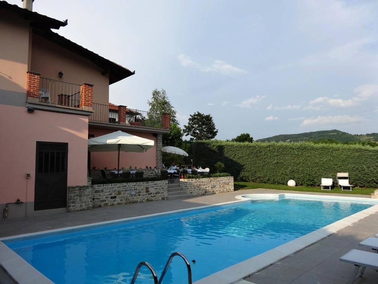 Agriturismo La Costa in Torre Bormida, Langhe