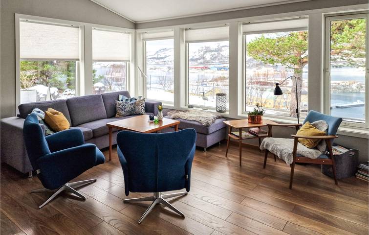 Ferienhaus für 9 Personen, mit Terrasse und Garten in Tröndelag - 2