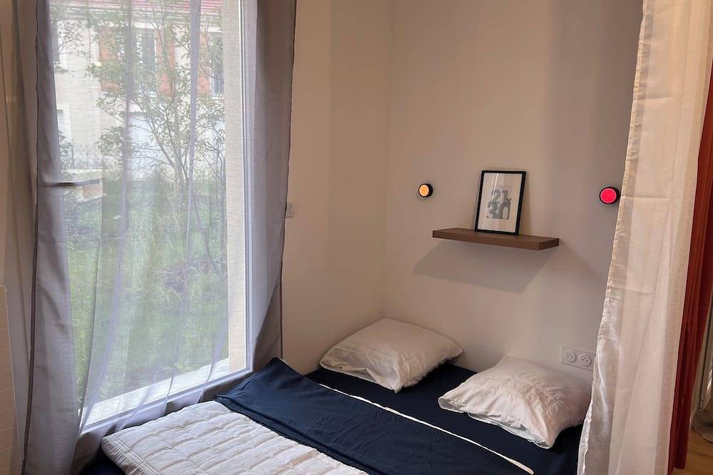 Apartamento entero, Apartment with terrace and private garden near Disney & shopping center  in Bussy-Saint-Georges, Sena y Marne