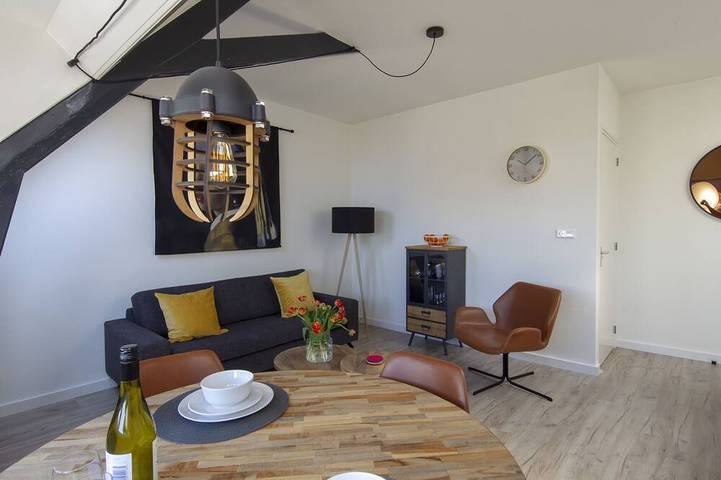 Vacation rental for 2 people, with yard in Zandvoort