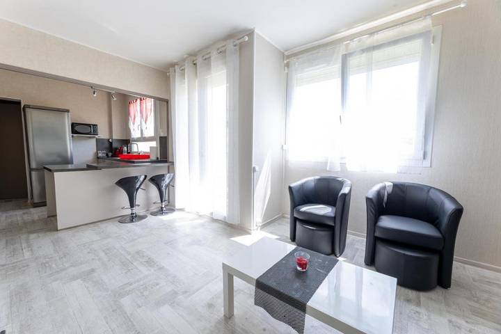 Gîte pour 2 personnes, avec balcon à Parthenay - 3