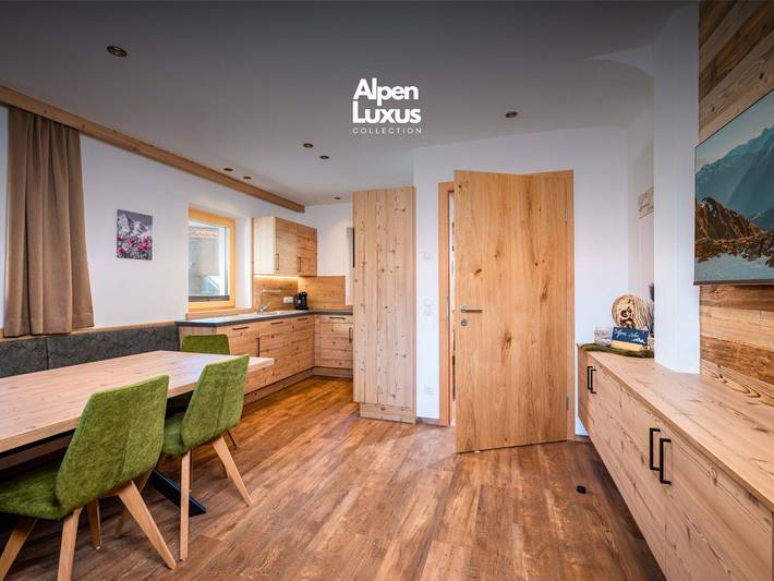 Ferienwohnung für 10 Personen, mit Whirlpool und Garten sowie Sauna in Gerlos