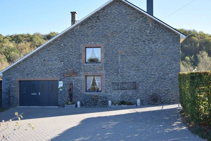 Maison de vacances pour 6 personnes, avec Balcon ainsi que Terrasse et Vue à Bertogne