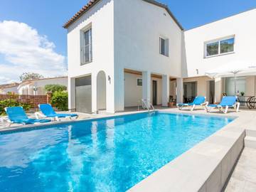 Ferienhaus für 8 Personen, mit Garten und Pool in Empuriabrava