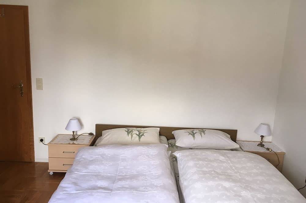 Ganze Wohnung, Großzügige Wohnung mit Zugspitzpanorama in Grainau, Eibsee