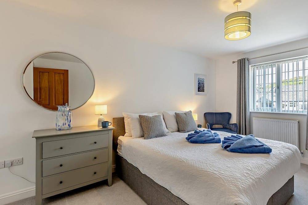 4 Bed in Llandudno in Deganwy, Conwy region