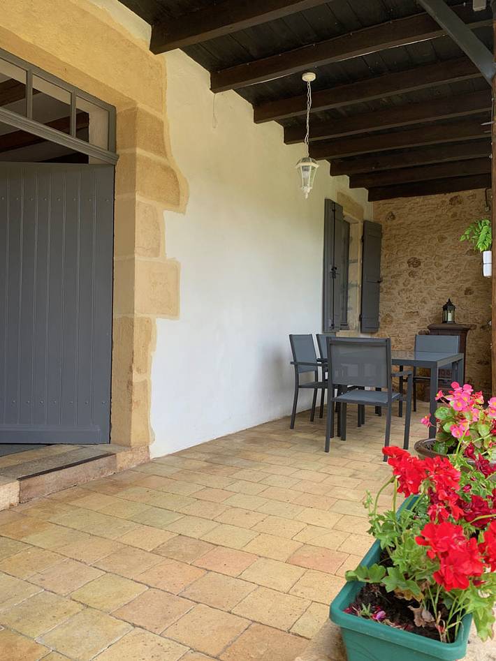 Gîte pour 5 personnes, avec Piscine à Biron - 3