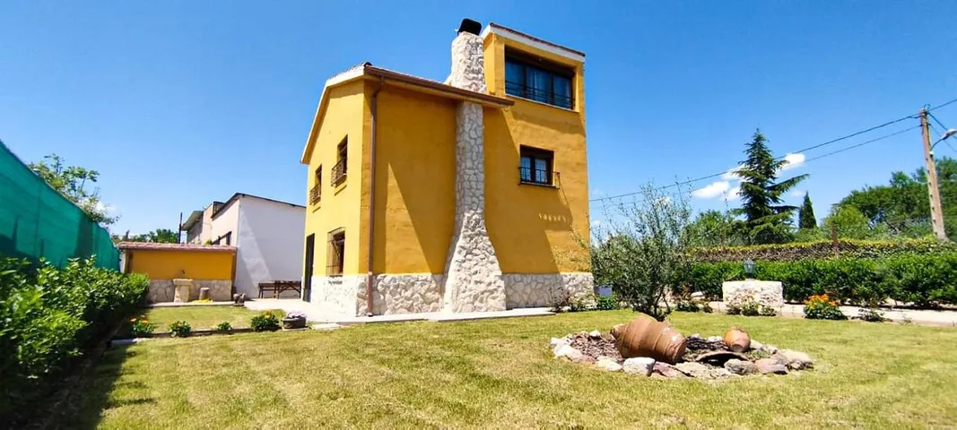 Casa de vacaciones para 5 personas, con terraza y jardín, Se admiten mascotas - 1