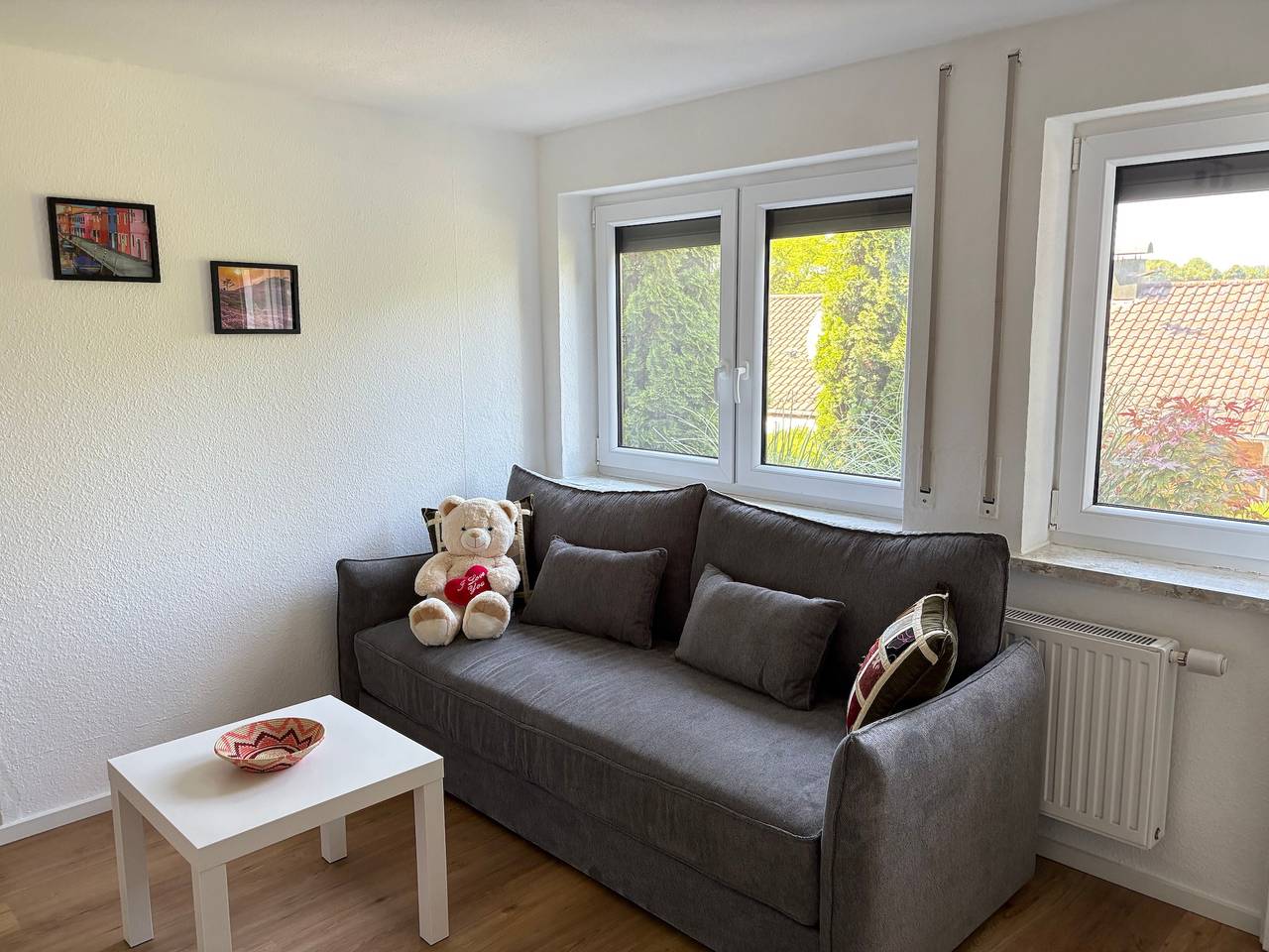 Entire apartment, Apartment "At the Two Rivers" with Private Garden and Wi-Fi in Remseck am Neckar, Landkreis Ludwigsburg