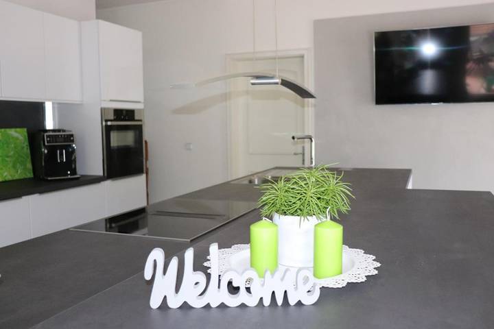 Ferienwohnung für 6 Personen, mit Balkon und Terrasse sowie Ausblick in Wachenheim