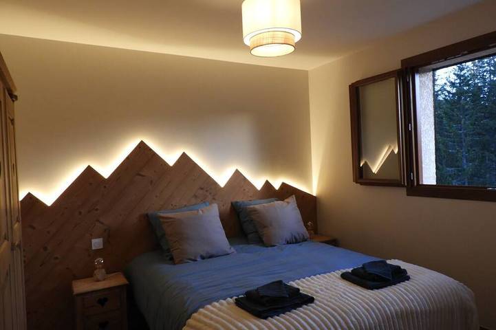 Location de vacances pour 8 personnes, avec jardin, animaux acceptés dans le Jura