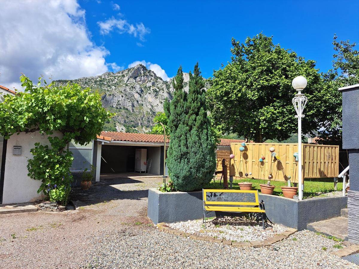 Gîte la Treille Nature au Clos des Pradals Ariège in Banat, Tarascon-sur-Ariège