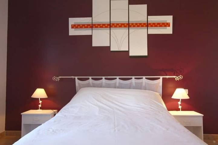 Location de vacances pour 5 personnes, avec jardin à Rimons - 3