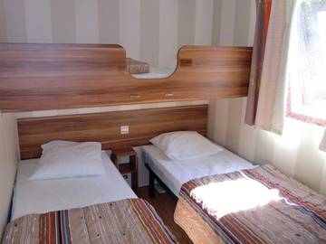 Camping für 4 Personen in Saint-Rome-de-Tarn, Zentralmassiv, Bild 3