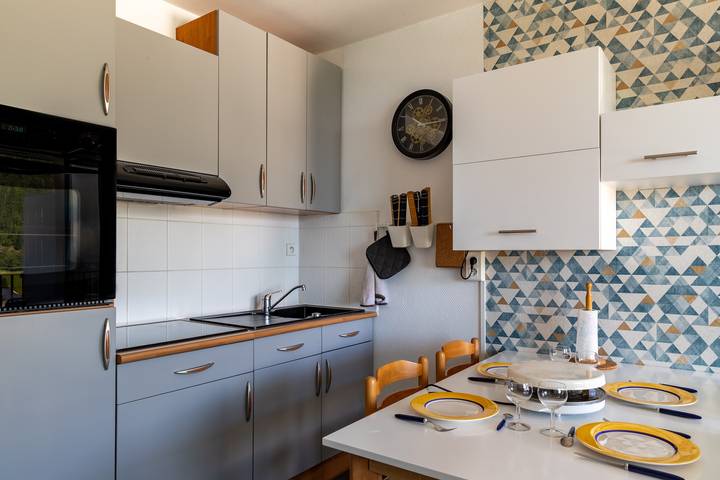 Gîte pour 5 personnes, avec balcon dans Office De Tourisme Gourette - 4