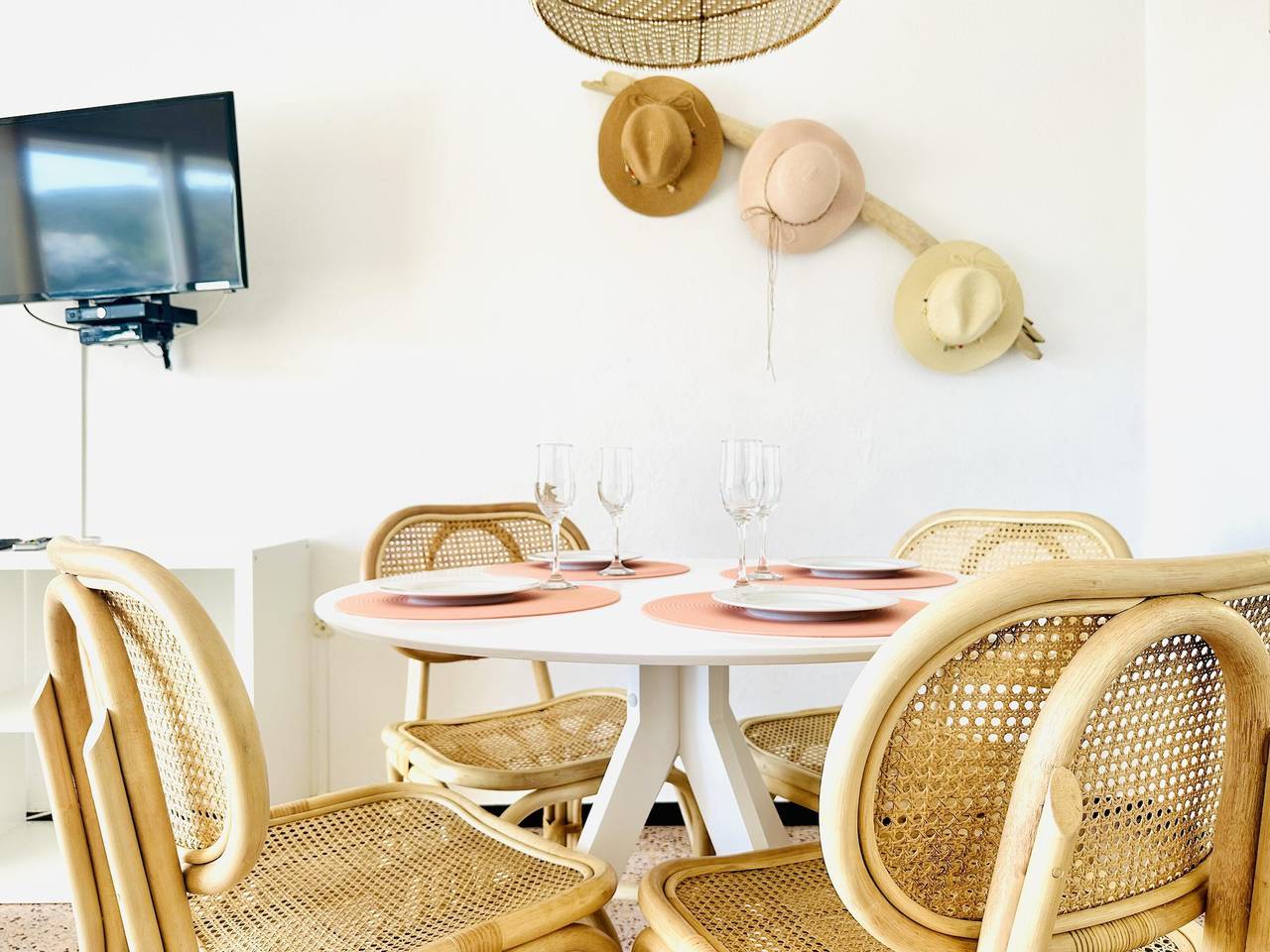 Geheel appartement, 3266 El Sol, 29, Wonderful Sea View, Ideal Location For Hiking, 150M From The Beach And Rocks. in Canyelles Petites, Roses