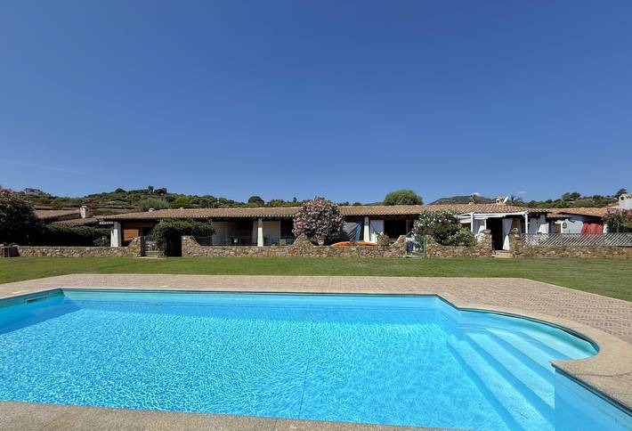 Villa for 5 people, with garden - 1