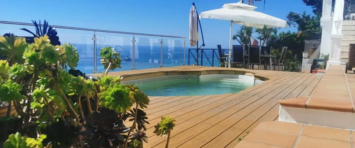 Holiday apartment for 6 people, with pool and garden as well as view and sauna - 1