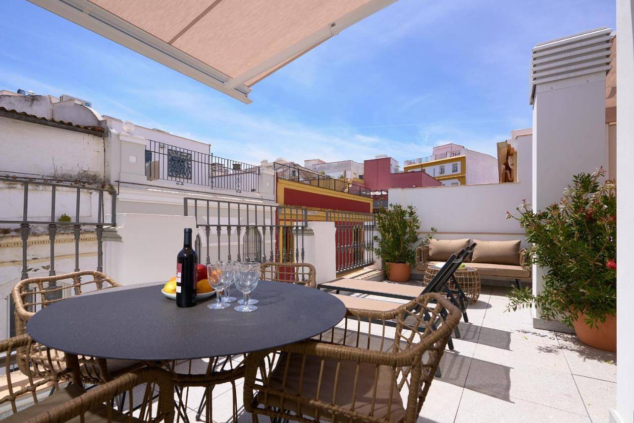 Naranjas y Limones Sevilla, by Homing U in Casco Antiguo, Sevilla