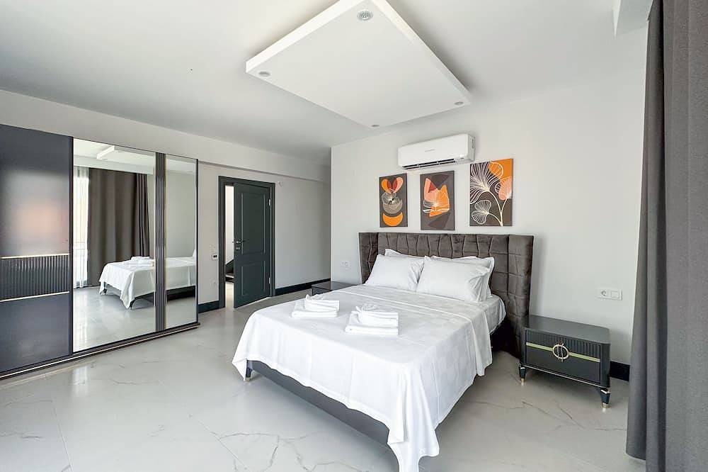 Private Luxury Brand-new Villas - 300 m from the beach in Fethiye, Türkische Ägäis