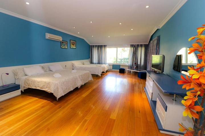 Casa rural para 16 personas, con piscina además de vistas y jardín en Valle del Tiétar - 4