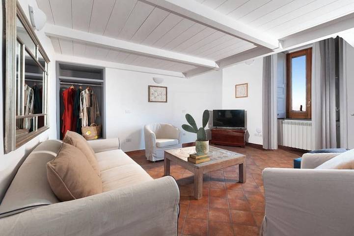Apartamento de vacaciones para 4 personas, con terraza y jardín - 1