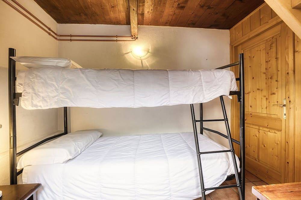 Ganze Wohnung, Herrliche Wohnung für 6 Gäste mit Tv, Balkon, Haustiere erlaubt und Panoramablick in Macugnaga, Walliser Alpen