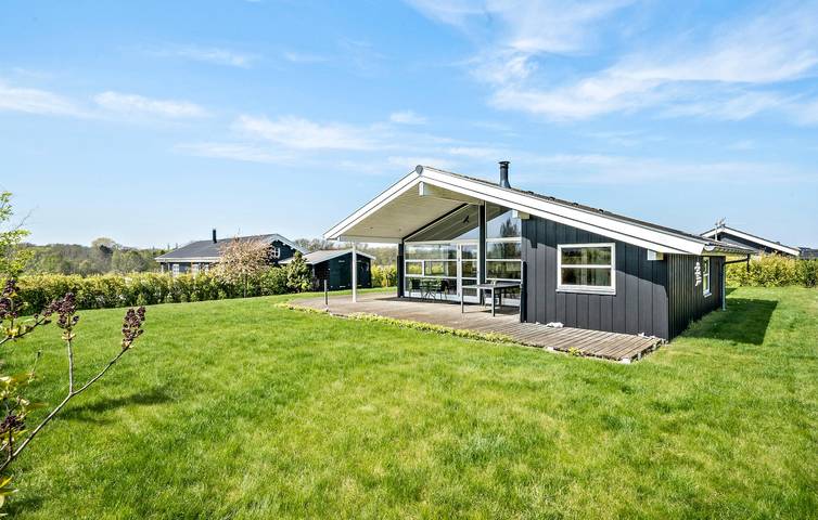 Ferienhaus für 8 Personen, mit Terrasse in Tårup