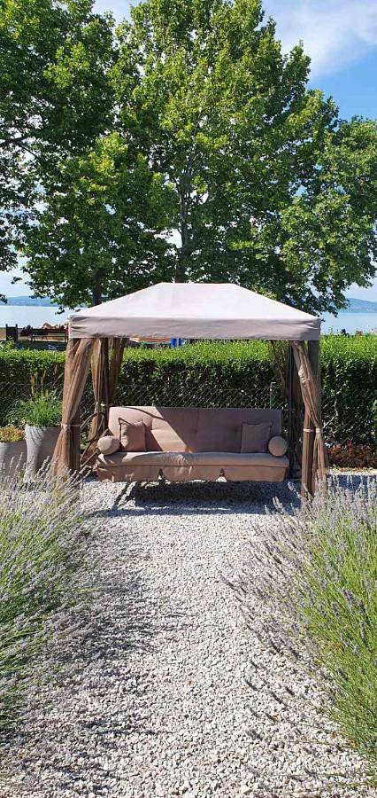 Villa für 10 Personen, mit Seeblick und Ausblick sowie Garten, mit Haustier am Balaton - 2