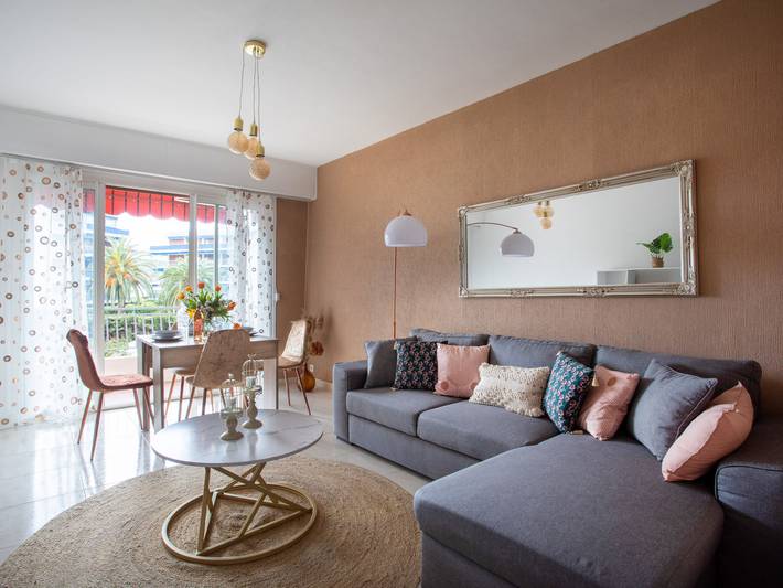 Location de vacances pour 5 personnes, avec Balcon ainsi que Terrasse et Jardin à Cagnes-sur-Mer