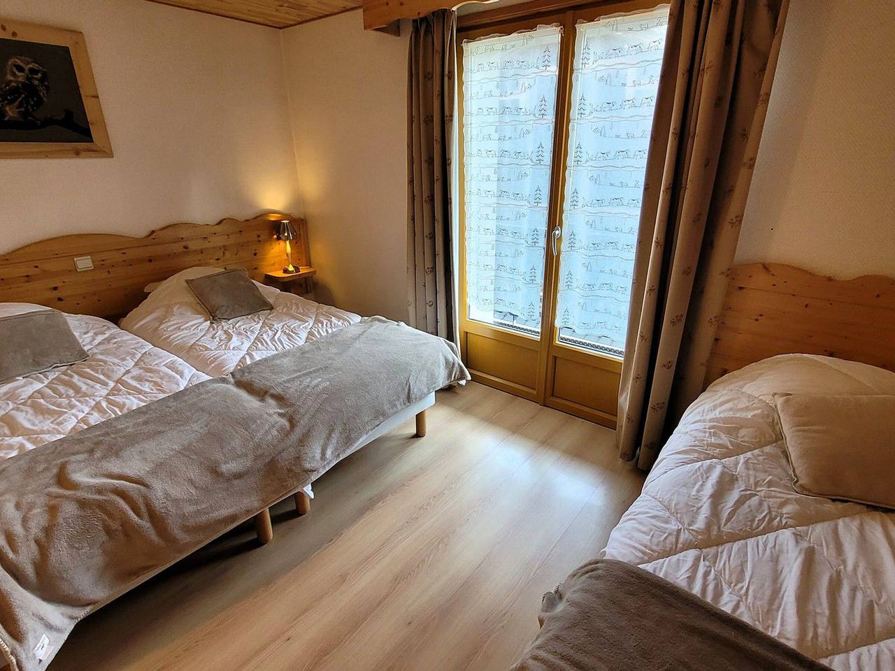 Appartement entier, Appartement spacieux 10 pers, skis aux pieds, Les Gets, parking couvert in Les Gets, Les Portes du Soleil