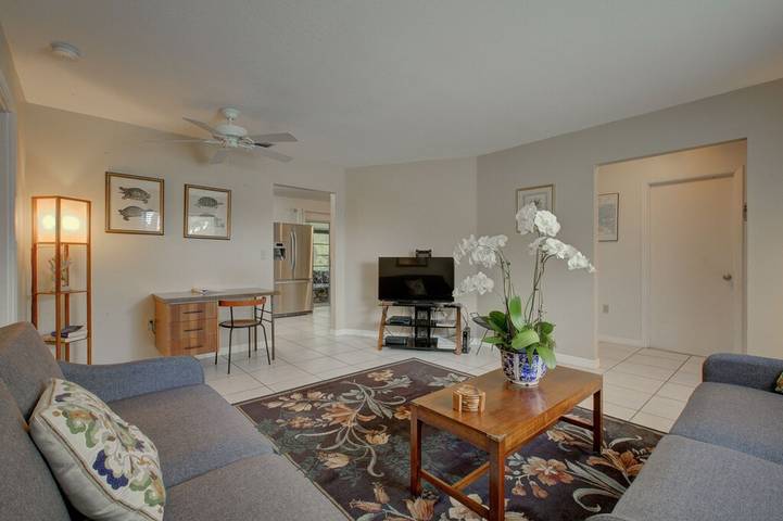 Vacation rental for 6 people, with yard in Southwest Florida