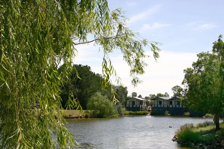 Parc de vacances pour 6 personnes, avec piscine et jardin - 1