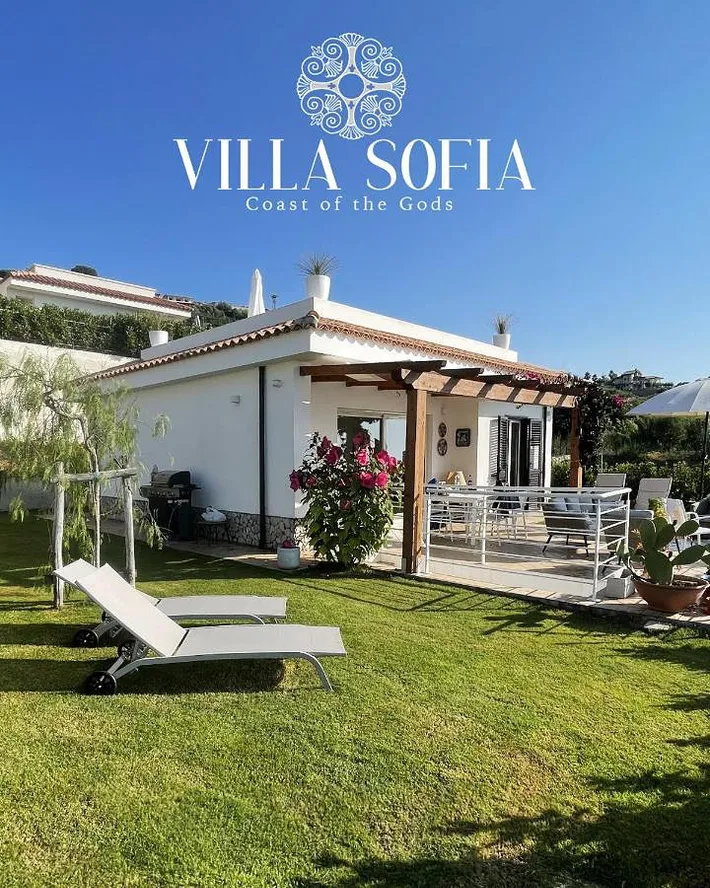 Villa pour 6 personnes, avec jardin ainsi que vue et piscine, animaux acceptés - 1
