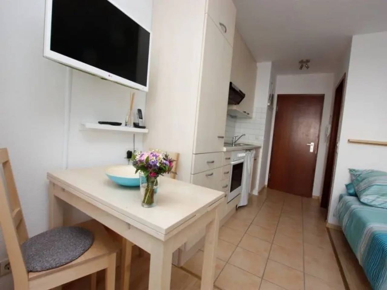 Ganzes Studio, Studio 'Ferienwohnung -1-' mit Balkon und Wi-Fi in Freiburg, Südschwarzwald