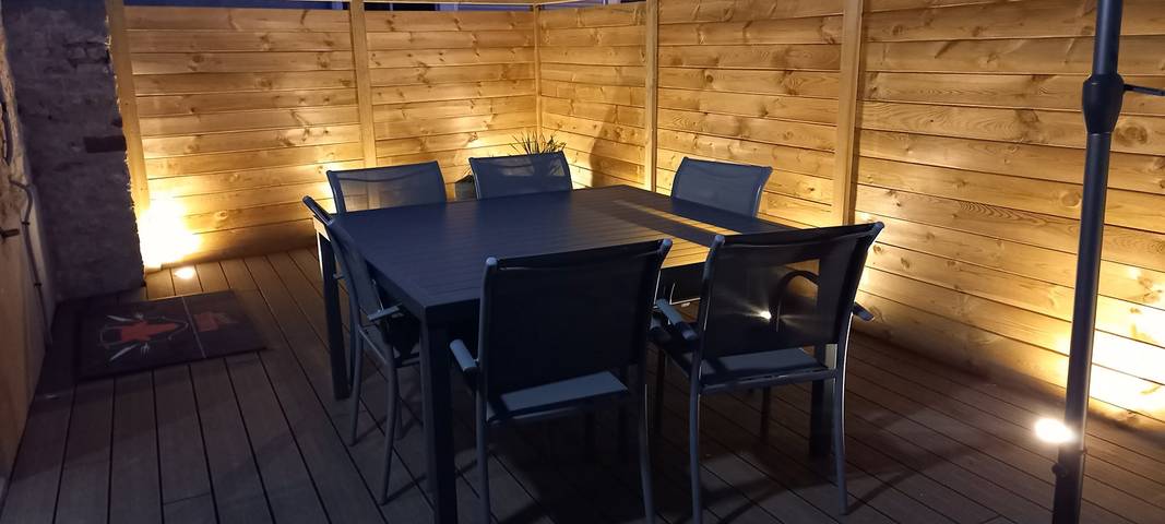 Gîte pour 4 personnes, avec terrasse - 1
