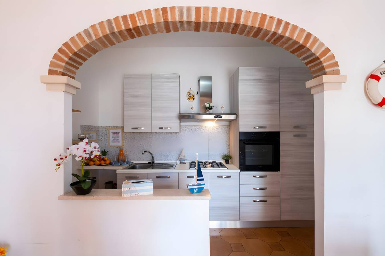 Villa Aurora Salina : Vue sur Mer, Jardin Privé et Climatisation à Porto Cesareo in Porto Cesareo, Golfe de Tarente